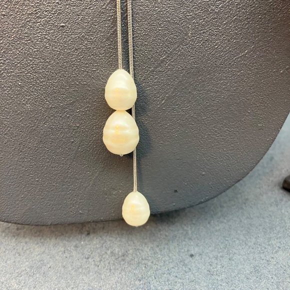 Chicos Y Drop Necklace NWT Bonus Bracelet Silver Organic Pearl Slinky Bangle - Picture 3 of 10